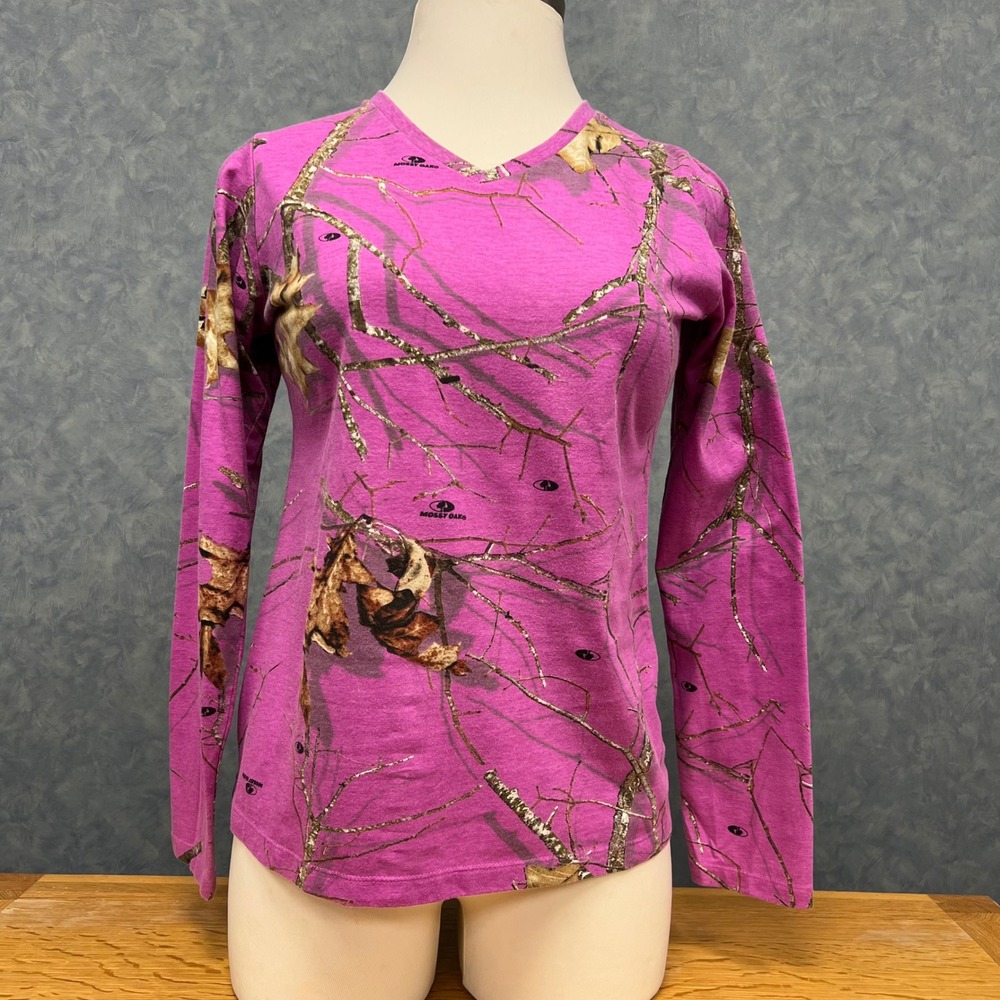 Mossy Oak Pink Camo Long Sleeve V-Neck Shirt Hunting Outdoors L/G (12-14)